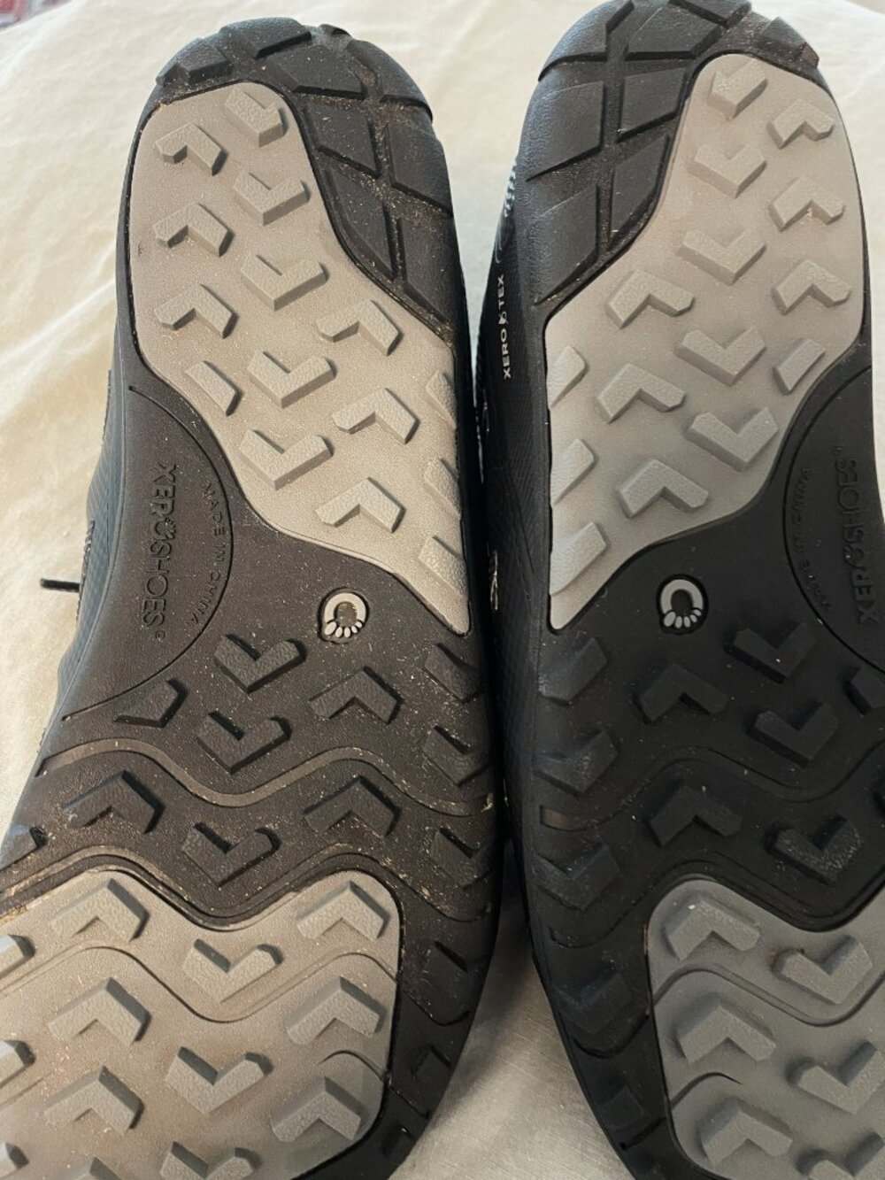 Xero Men's Waterproof Black Hiking and Casual wear shoes Size 11.5 US - Picture 4 of 4